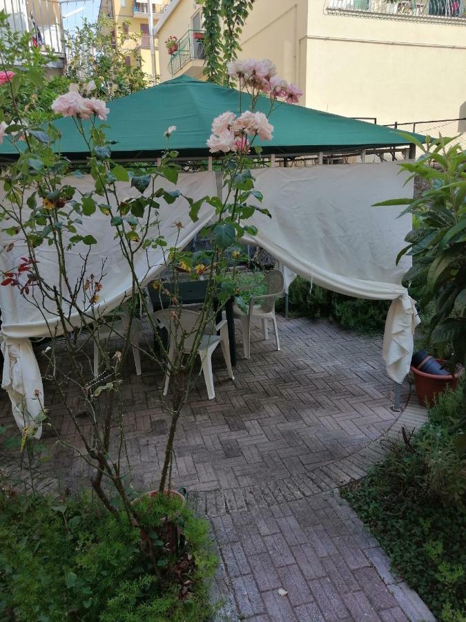 Casa Anna Villa Cava deʼ Tirreni Kültér fotó